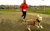 20111223MadammenrunHondje